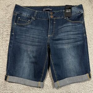 Blue Savvy Bermuda Shorts Women's 13/31 34x9‎ Cuffed Hem Mid Rise NWT